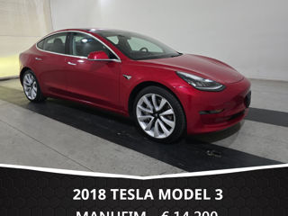 Tesla Model 3 foto 3