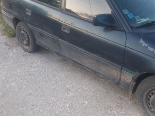 Opel Astra фото 1