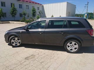 Opel Astra foto 8