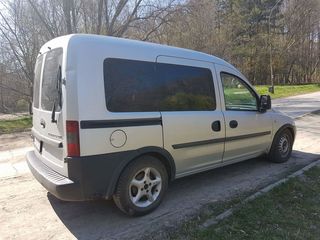 Opel Combo foto 8