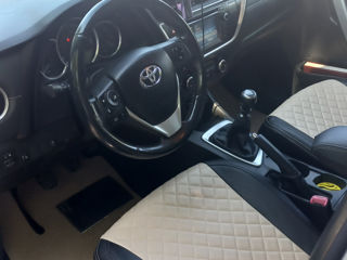 Toyota Auris foto 5