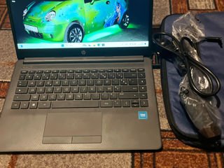 Laptop HP foto 5