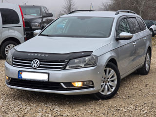 Volkswagen Passat foto 3