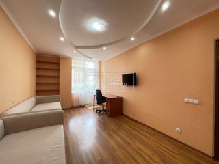 Apartament cu 2 camere, 78 m², Ciocana, Chișinău foto 4