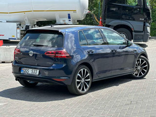 Volkswagen Golf foto 4