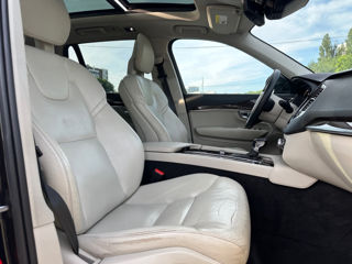 Volvo XC90 foto 13
