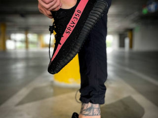 Adidas Yeezy Boost 350 Black/Red foto 7