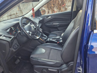 Ford Kuga foto 9