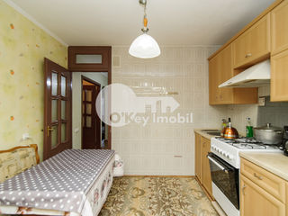 Apartament 3 camere, 72 mp, reparat și mobilat, Nicolae Costin 47500 € foto 8