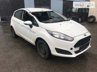 Ford Fiesta foto 5