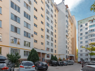 Apartament cu 2 camere, 75 m², Buiucani, Chișinău