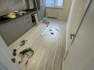 Montare Vinil SPC, PVC, LVT - Montarea Laminatului foto 6