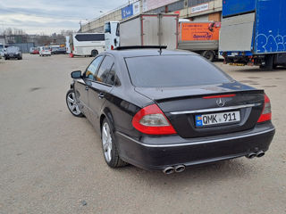 Mercedes E-Class foto 10