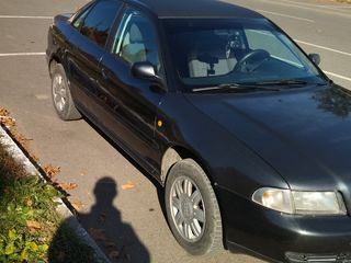 Audi A4 foto 3