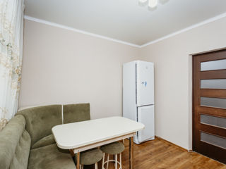 Apartament cu 2 camere, 65 m², Telecentru, Chișinău foto 2