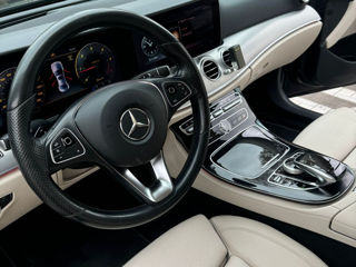 Mercedes E-Class foto 7