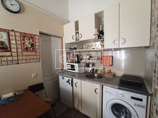 Centru, str. Avram Iancu, apartament la sol. foto 5