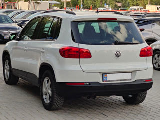 Volkswagen Tiguan foto 5