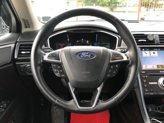 Ford Fusion фото 11