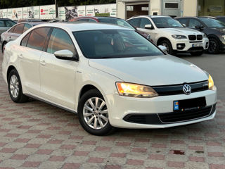 Volkswagen Jetta foto 5