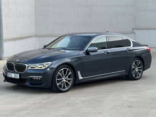 BMW 7 Series foto 1