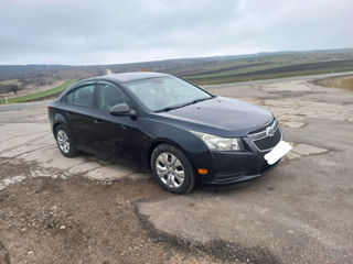 Chevrolet Cruze foto 2