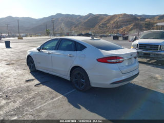 Ford Fusion foto 3