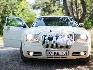 Chrysler 300C - acum la doar 75€ toată ziua foto 6