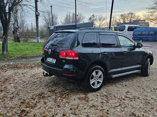 Volkswagen Touareg foto 7