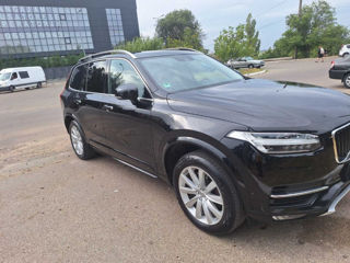 Volvo XC90 foto 1