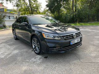 Volkswagen Passat foto 3