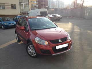 Suzuki SX4 foto 4