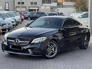 Mercedes C-Class foto 1