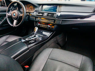 BMW 5 Series foto 3