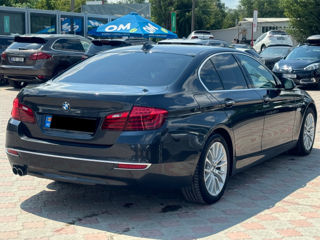 BMW 5 Series foto 4