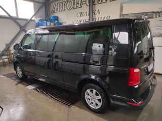 Volkswagen Caravelle foto 5