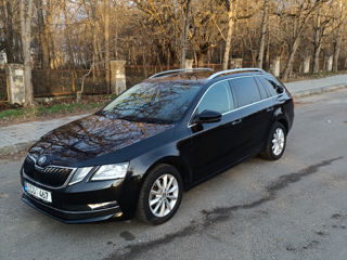 Skoda Octavia foto 2