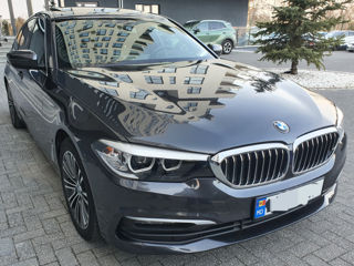 BMW 5 Series foto 4