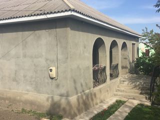 Casa nefinisată, 120m2, 6 ari, asfalt, urgent! foto 2