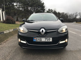 Renault Megane foto 2