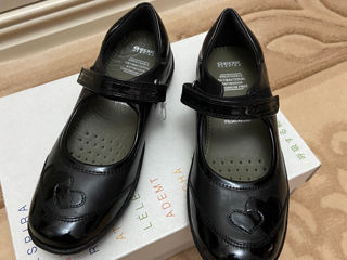 Pantofi noi geox mărimea 32 foto 1