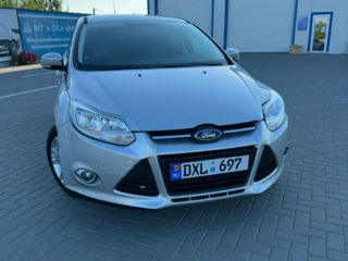 Ford Focus foto 2