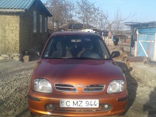 Nissan Micra foto 1