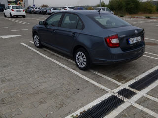 Skoda Rapid foto 3