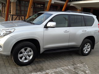 Toyota Land Cruiser Prado foto 3