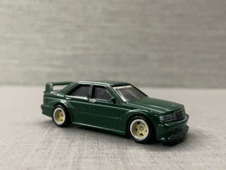 Hot Wheels Mercedes 190E