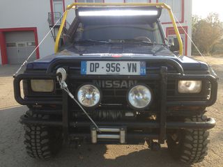 Nissan Patrol foto 2