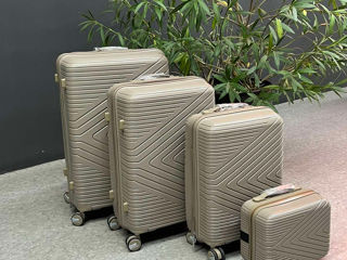 Качественные чемоданы по лучшим ценам! foto 3