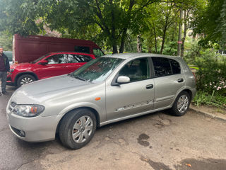 Nissan Almera foto 3