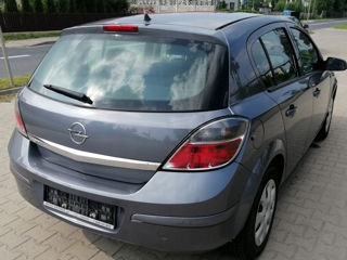 Opel Astra foto 3